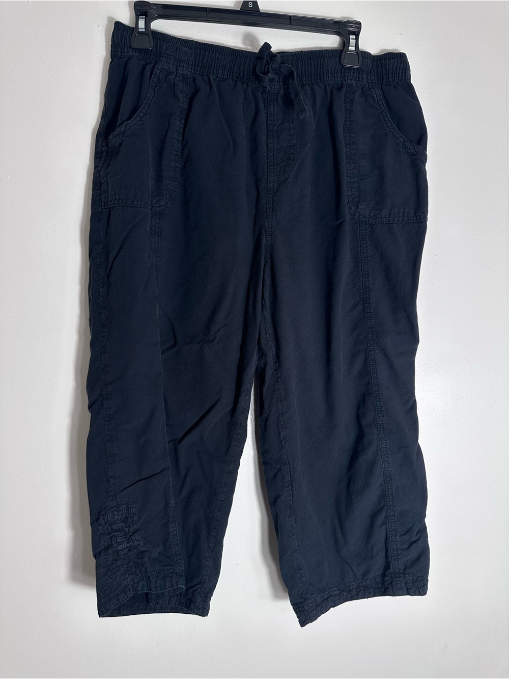Karen Scott Elastic-Waist Casual Cotton Capri Pants